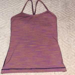 Racerback lululemon tank top with built in bra